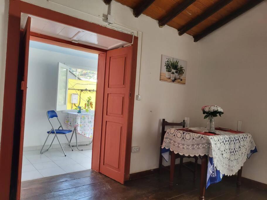 Appartement Casa En Teror Centrica Turismo De Ciudad Y Bosques Extérieur photo